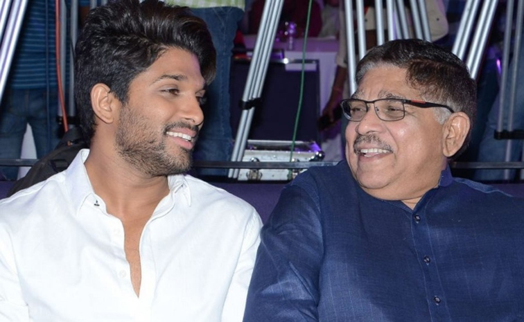 Fathers_20Day_20Tollywood_20Telugu_20Actors_20With_20Their_20Fathers_20Beautiful_20Photos_20_284_29.jpg 4