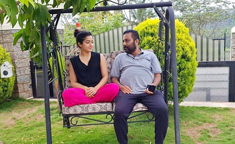 Fathers_20Day_20Tollywood_20Telugu_20Actors_20With_20Their_20Fathers_20Beautiful_20Photos_20_286_29.jpg 6