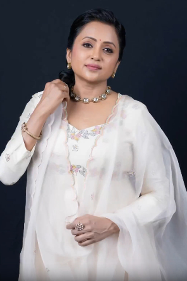 Suma-Kanakala-7_0.jpg 8
