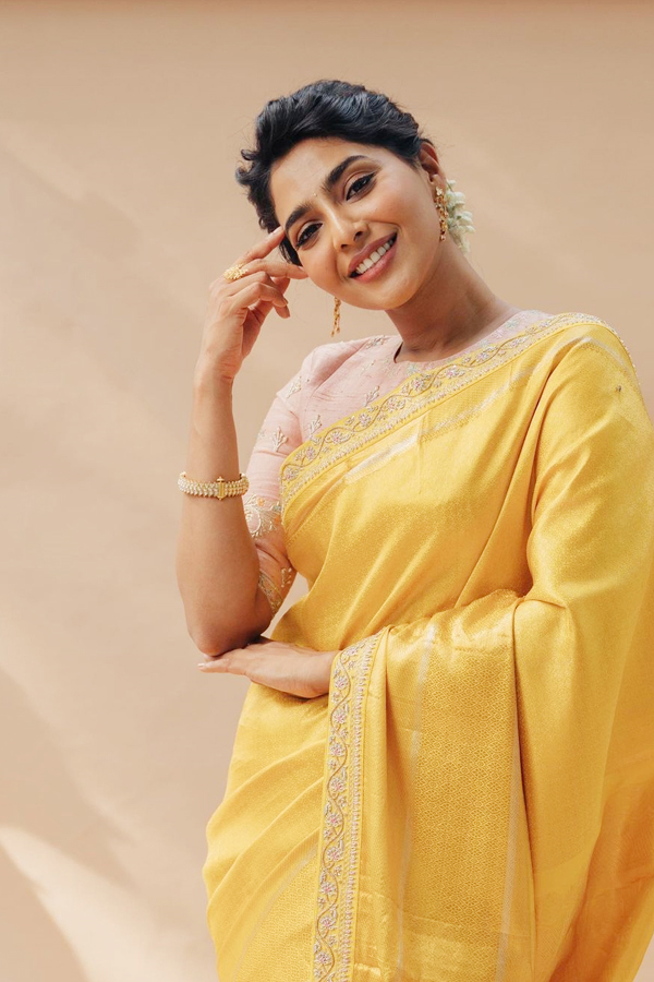 1.Aishwarya-Lekshmi.jpg 2