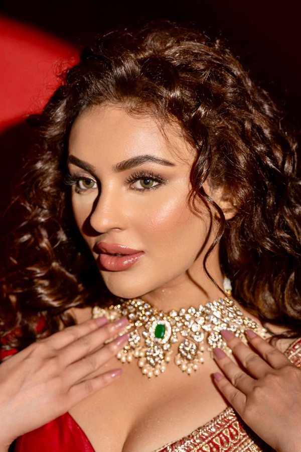Seerat-Kapoor-11.jpg 12