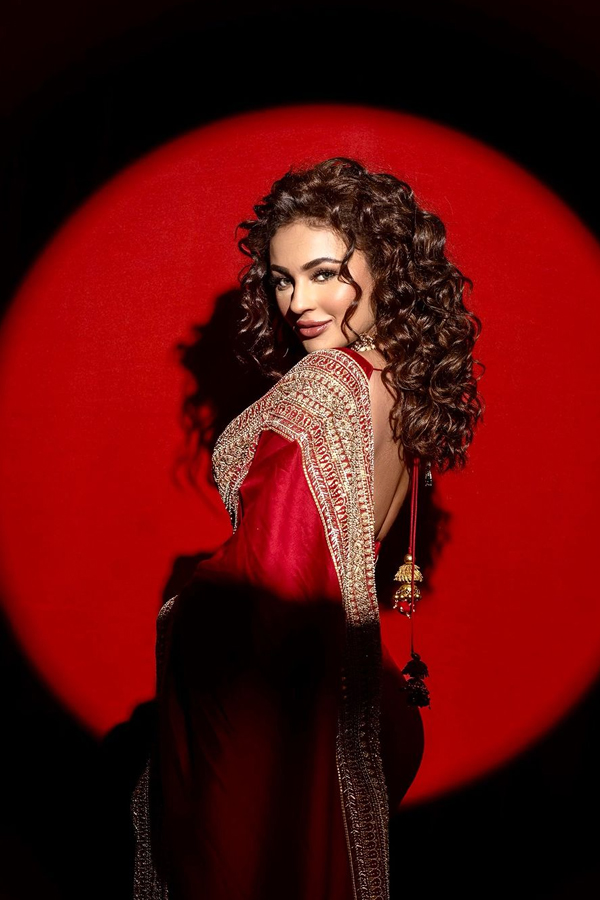 Seerat-Kapoor-5.jpg 6