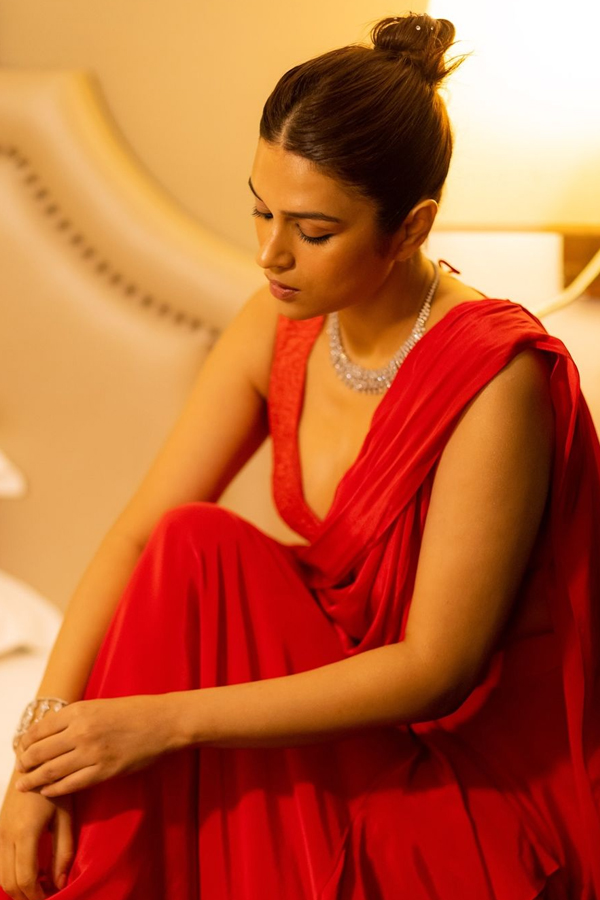 Shraddha-Das-7.jpg 8