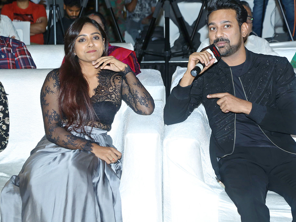 Varun_20Sandesh_20Ninda_20Movie_20Pre_20Release_20Event_20Photos-_20_2819_29.jpg 19