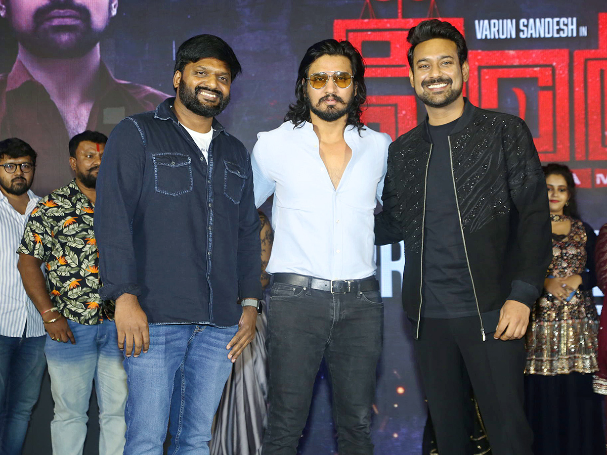 Varun_20Sandesh_20Ninda_20Movie_20Pre_20Release_20Event_20Photos-_20_282_29.jpg 2