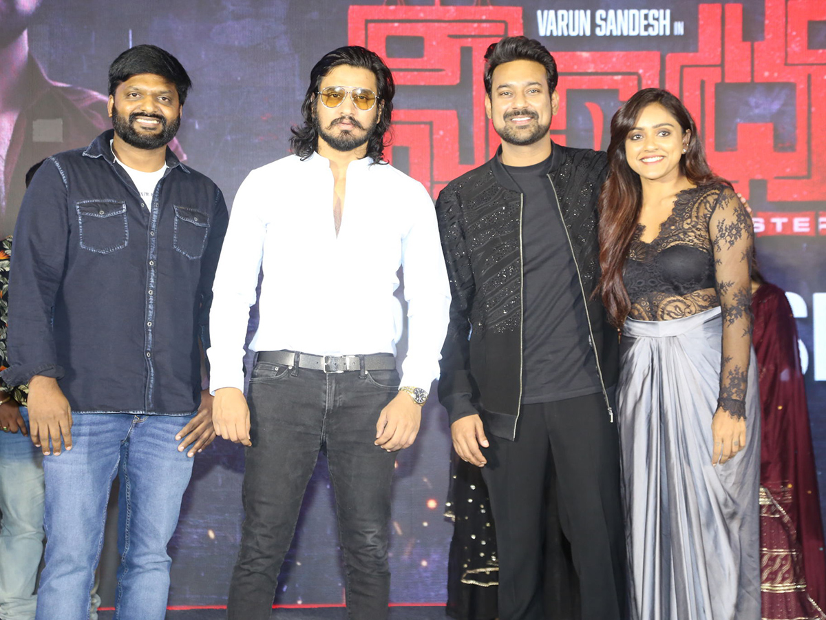 Varun_20Sandesh_20Ninda_20Movie_20Pre_20Release_20Event_20Photos-_20_284_29.jpg 4