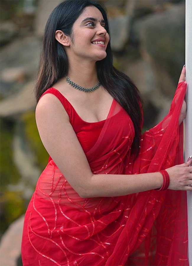 Actress_20Kushitha_20Kallapu_20Hot_20Photos-_20_285_29.jpg 5