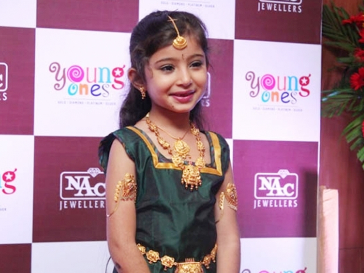 Sara-Arjun-3.jpg 4