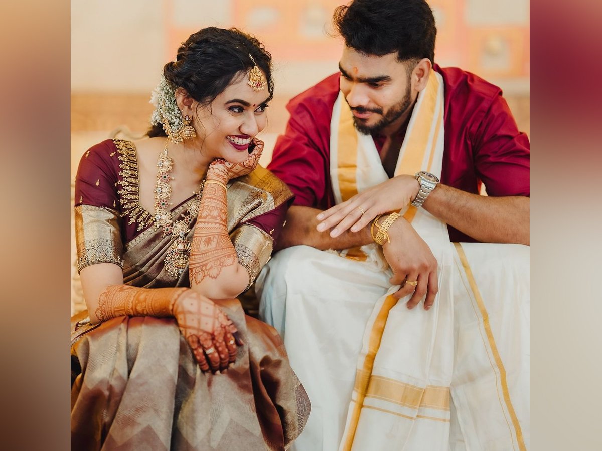 Venkatesh-R-Iyer-Wedding-Photos-1.jpg 2