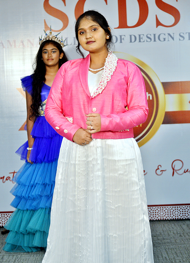Fashion_20show_20in_20Vijayawada_20Photos-_20_2815_29.jpg 15