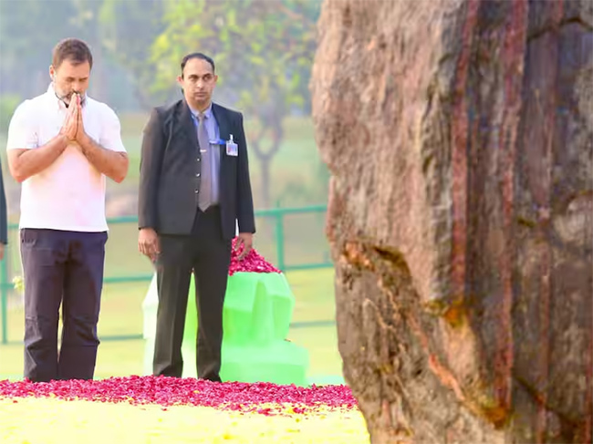 Happy_20Birthday_20RahulGandhi_20RaGa_20Transformation_20In_20Indian_20Politics_20Photos__20_2818_29.jpg 17