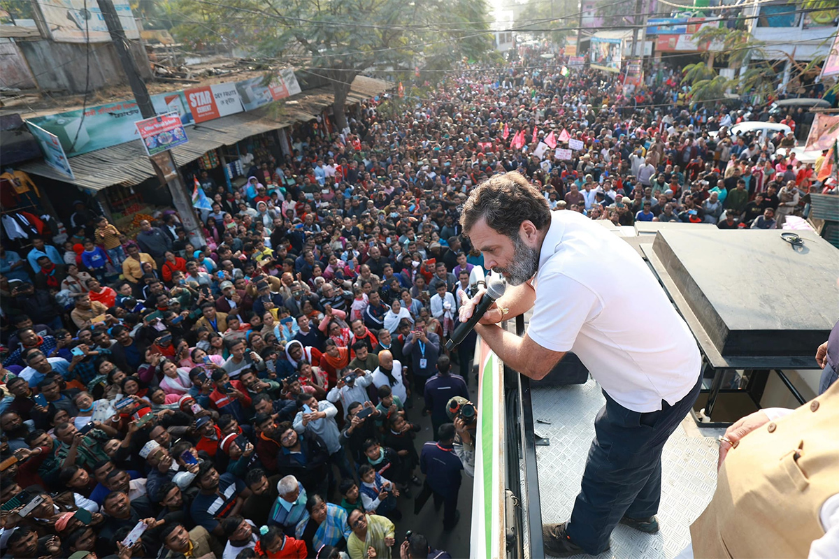 Happy_20Birthday_20RahulGandhi_20RaGa_20Transformation_20In_20Indian_20Politics_20Photos__20_2828_29.jpg 27