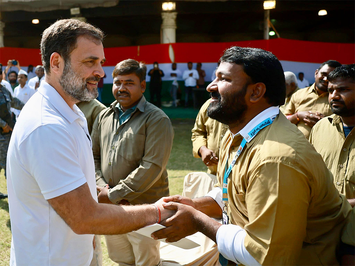 Happy_20Birthday_20RahulGandhi_20RaGa_20Transformation_20In_20Indian_20Politics_20Photos__20_2832_29.jpg 31