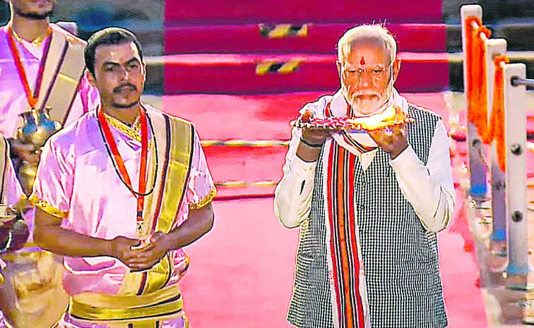 modi_9.jpg