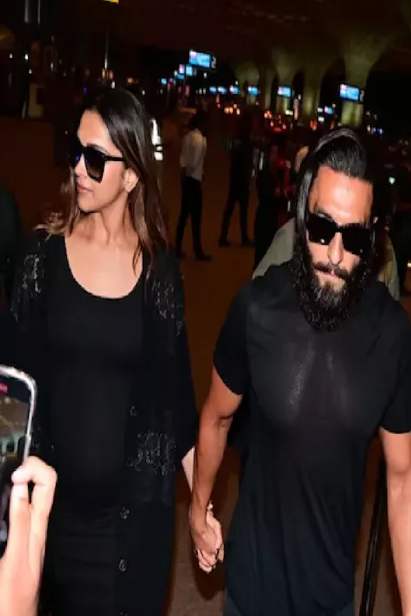 deepikawithRanveer_London.jpg 13