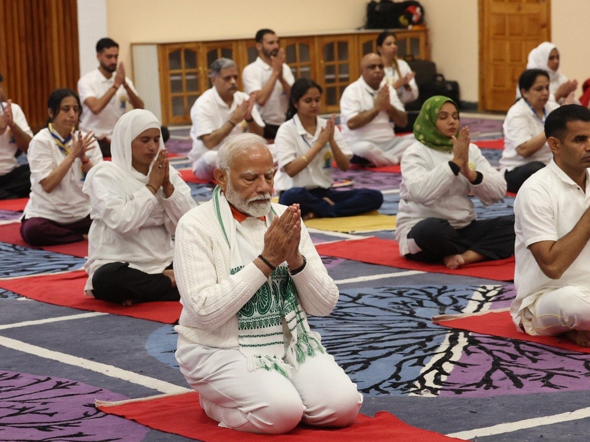 1.Narendra-Modi.jpg 2