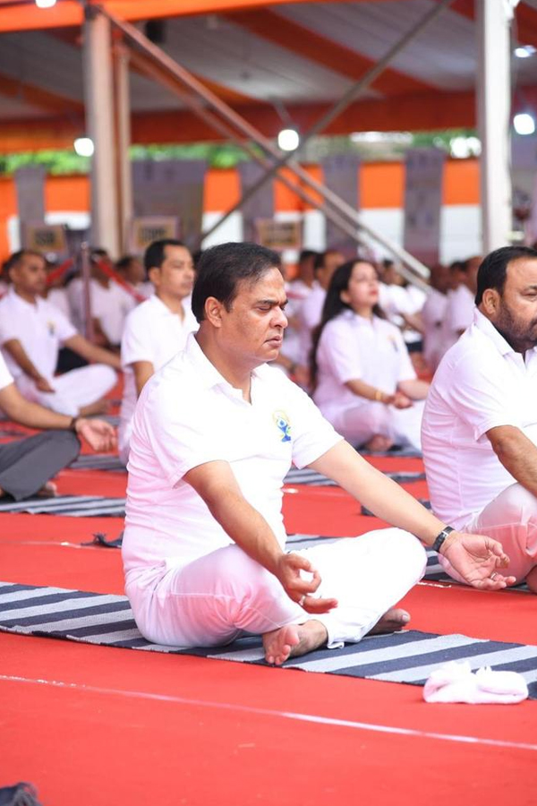 6.Himanta-Biswa-Sarma.jpg 10