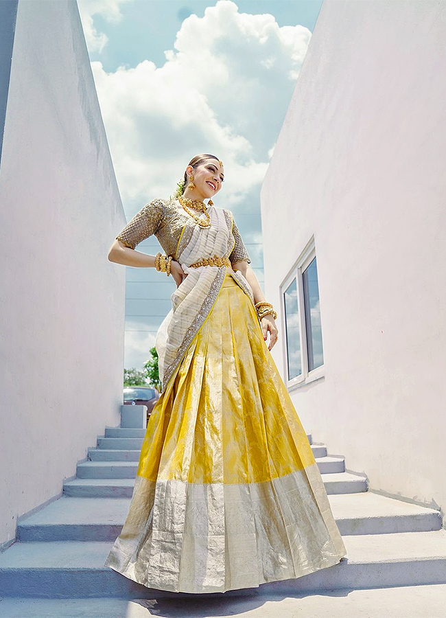 Actress_20Hansika_20Latest_20Photos-_20_2813_29.jpg 13