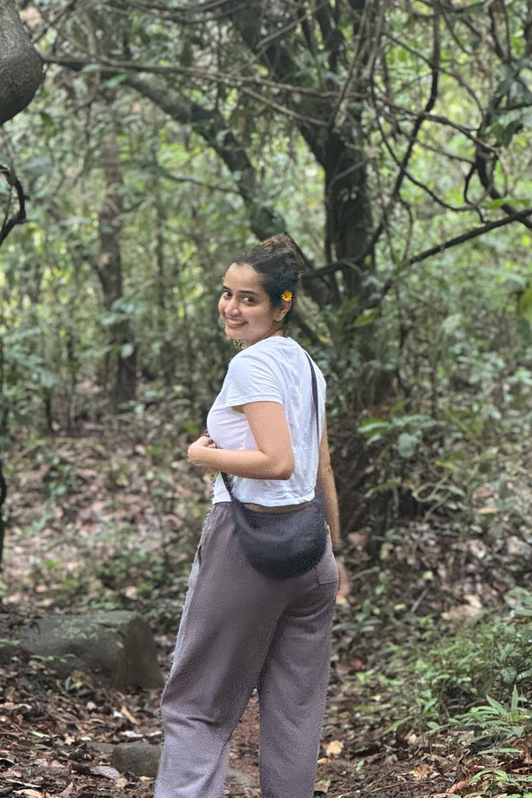 Ashika-Ranganath-9.jpg 10
