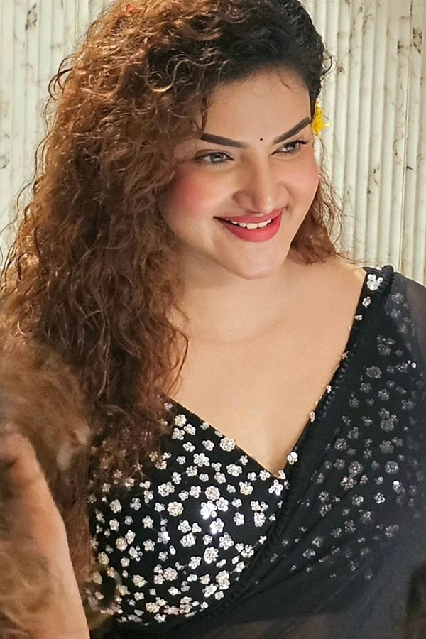 Honey-Rose-8.jpg 9