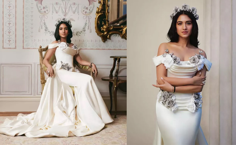 Radhika_20_dress_201000crores.jpg
