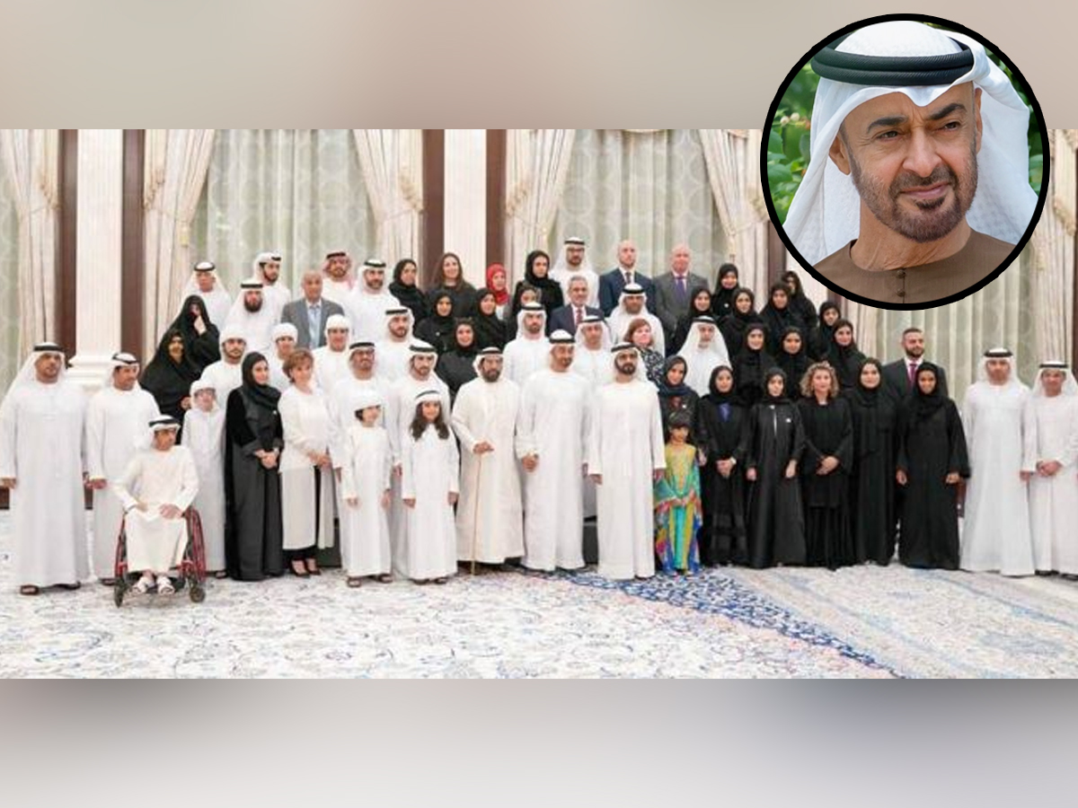 1.Al-Nahyan-Family.jpg 2