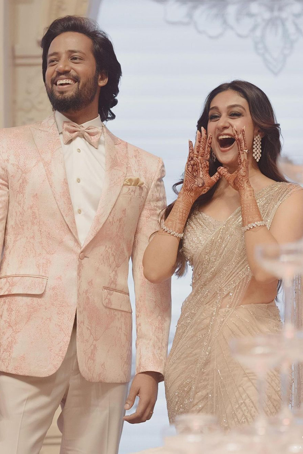 Aishwarya-Arjun-18.jpg 19
