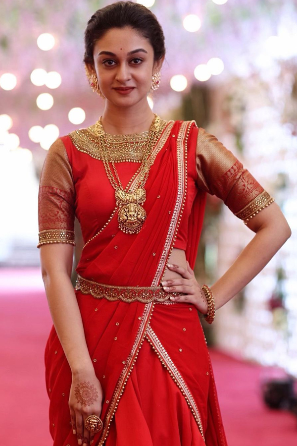 Aishwarya-Arjun-26.jpg 27