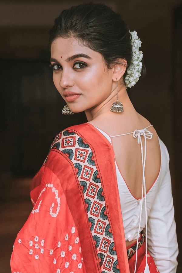 Mamitha-Baiju-27.jpg 28