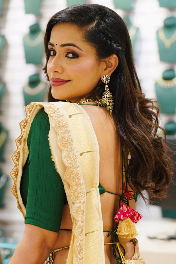 Shobha-Shetty-8.jpg 9