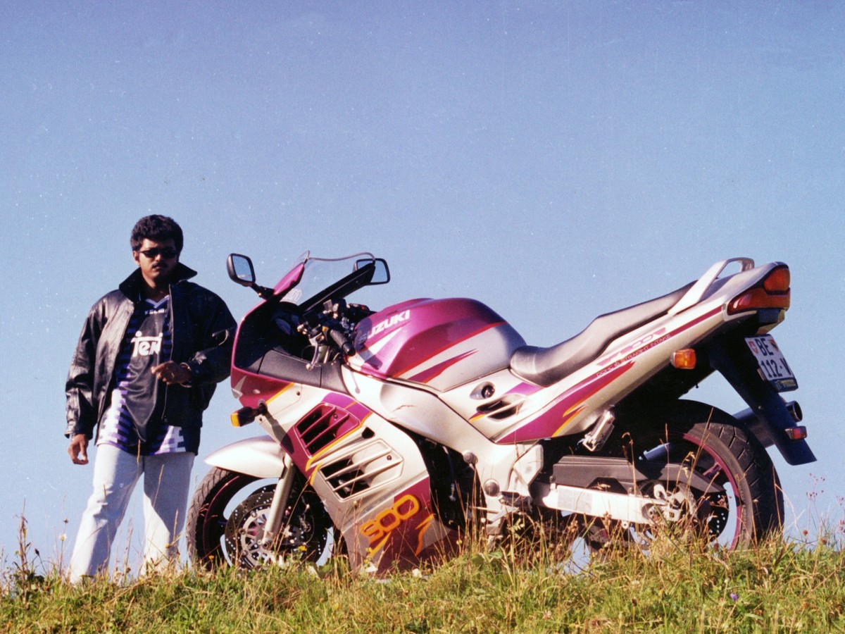 Vijay-16.jpg 18