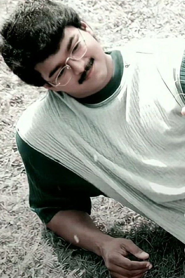 Vijay-20.jpg 22
