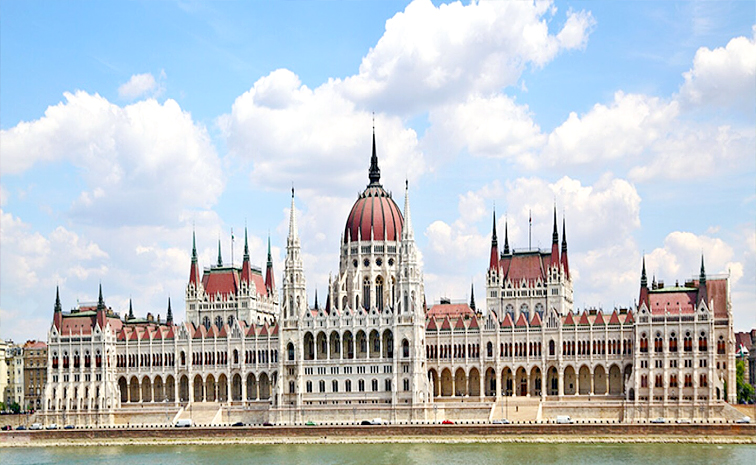 Hungary-Parliament.jpg