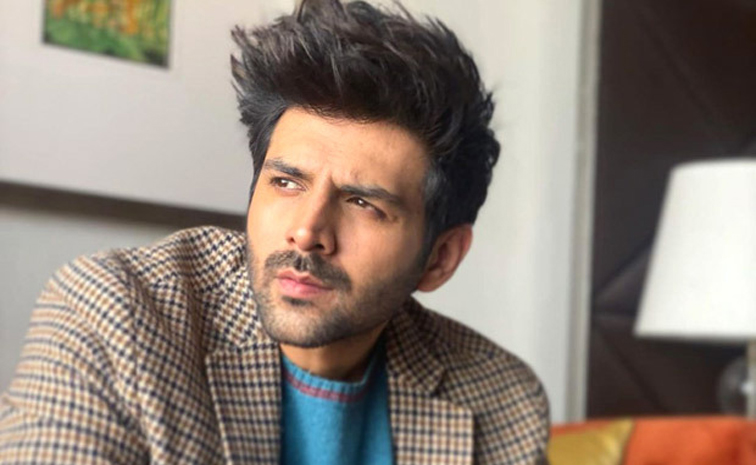 KARTIK-ARYAN.jpg