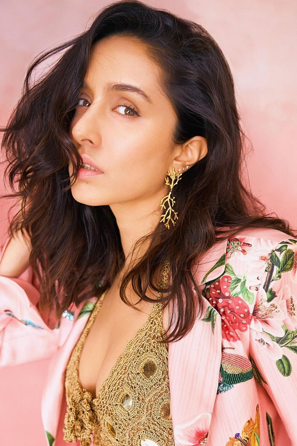 Shraddha-Kapoor-1.jpg 2