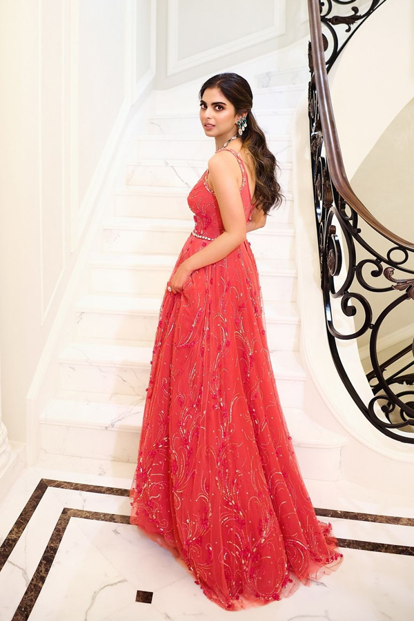 Isha-Ambani-16.jpg 17