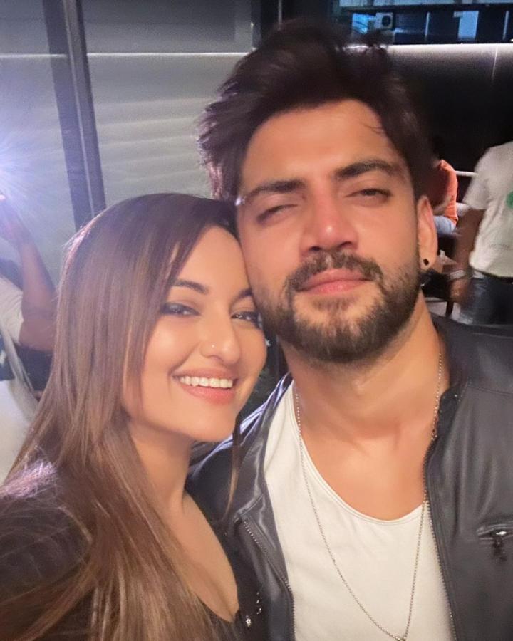 Sonakshi-Sinha-07.jpg 10