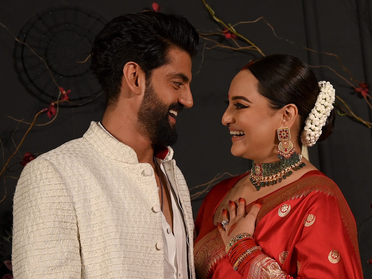 Sonakshi-Sinha-4_0.jpg 5