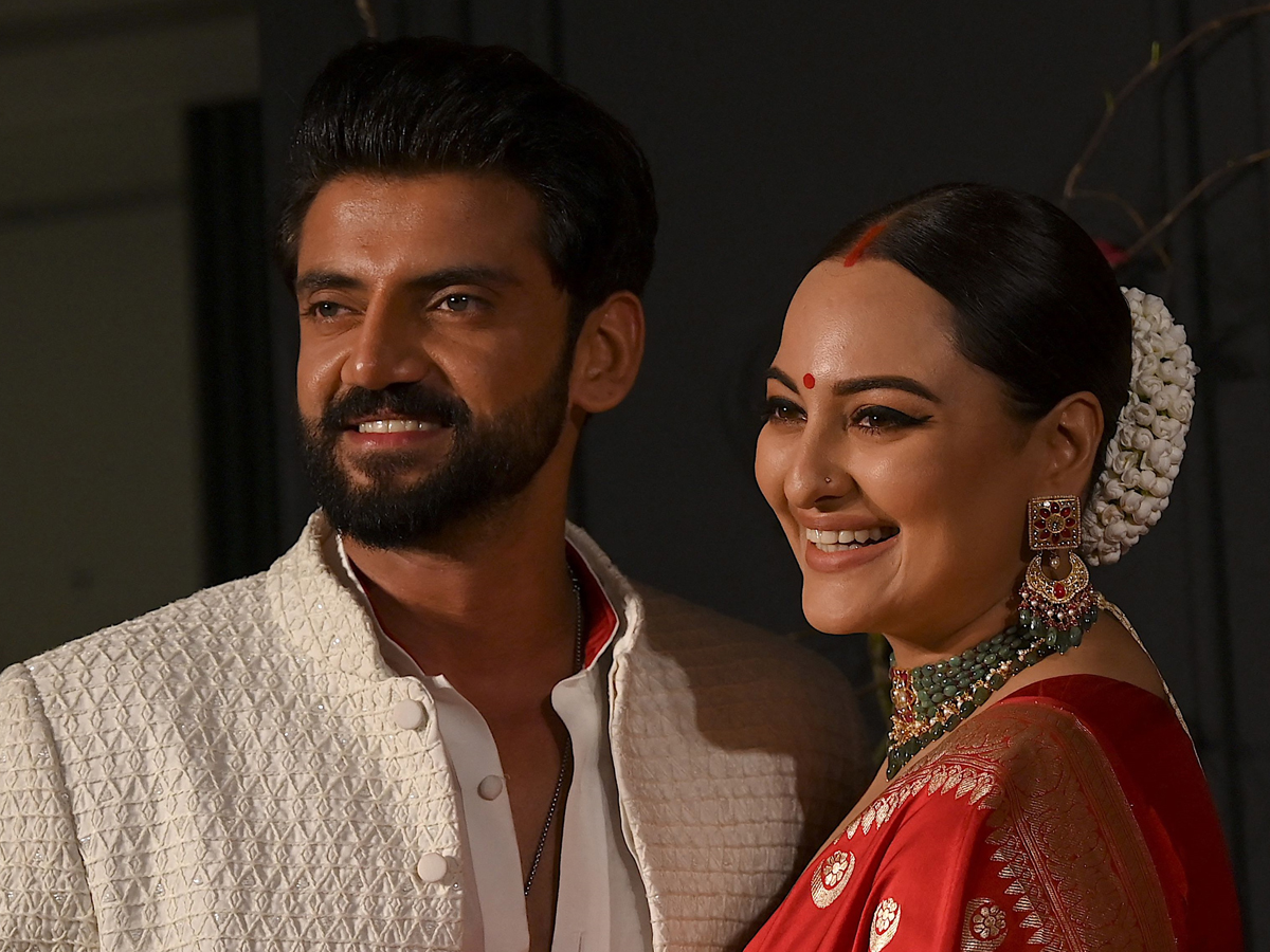 Sonakshi-Sinha-6_0.jpg 7