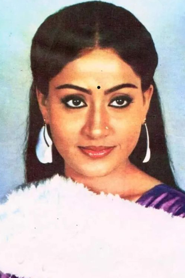 Vijayashanti-10_0.jpg 3