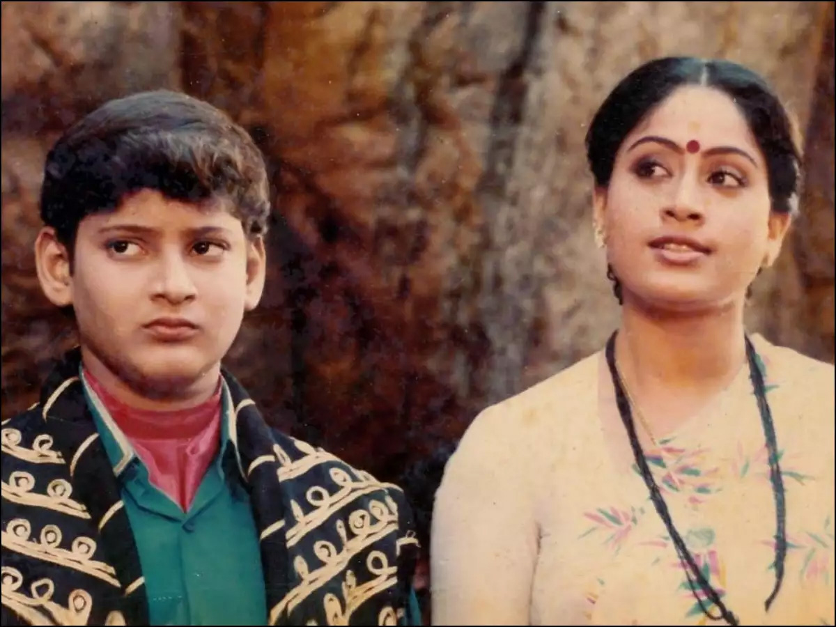Vijayashanti-2_0.jpg 5