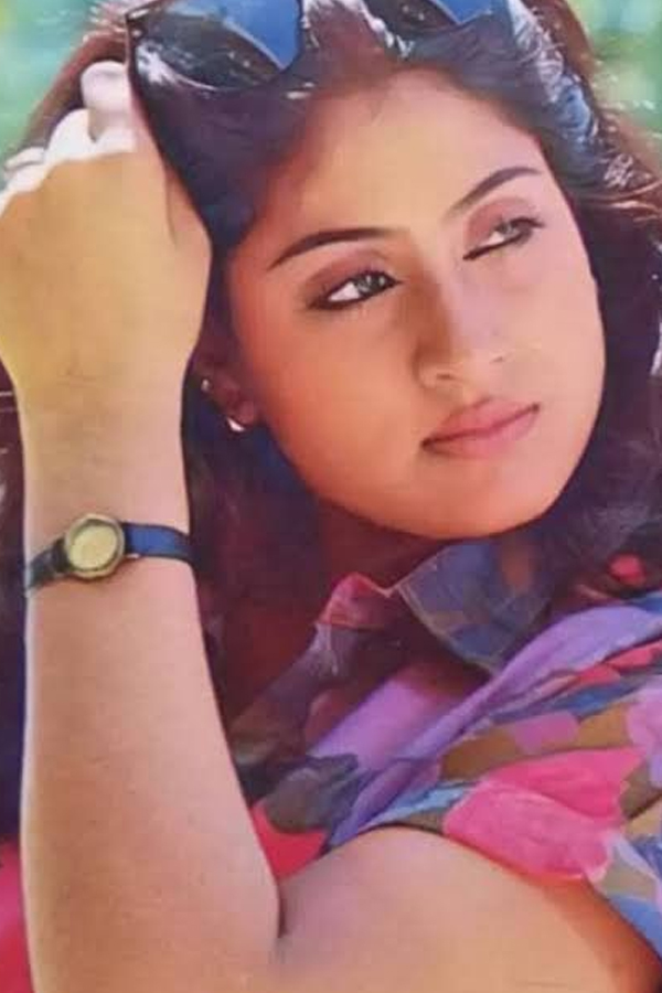 Vijayashanti-5_0.jpg 10
