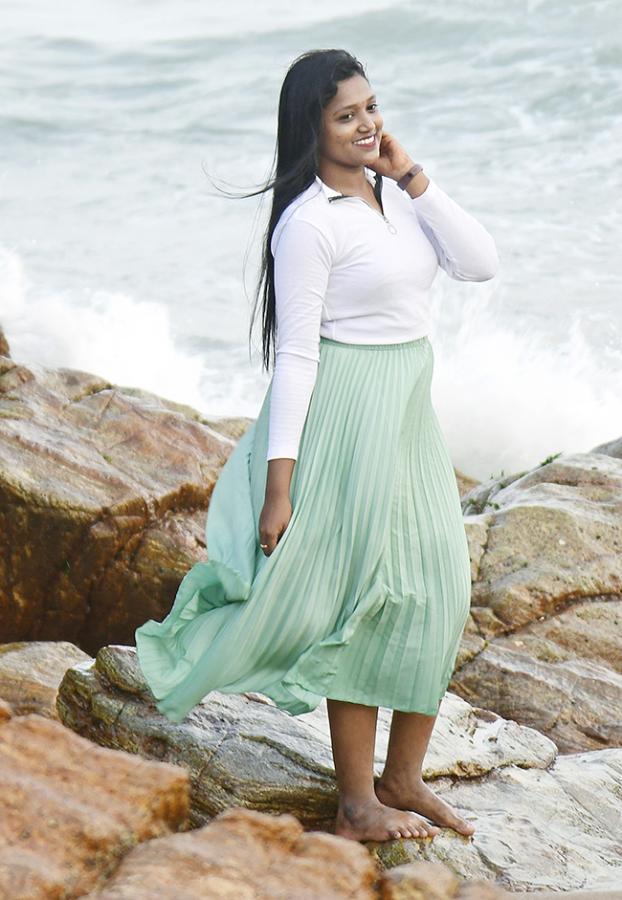 Visakhapatnam_20Rk_20Beach_20images__20_284_29.jpg 4