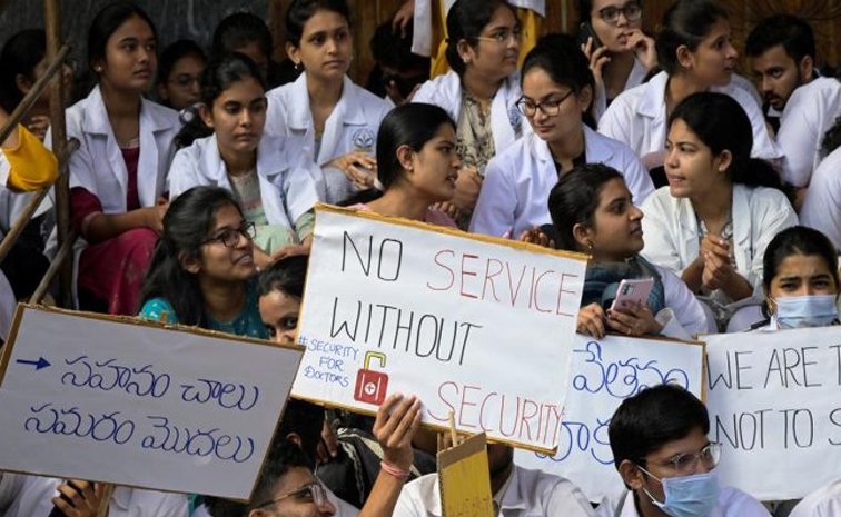 junior_20doctors_20strike_20telangana.jpg
