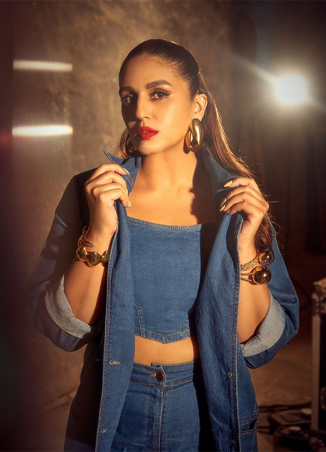 Bollywood_20Actress_20Huma_20Qureshi_20Photos__20_284_29.jpg 4