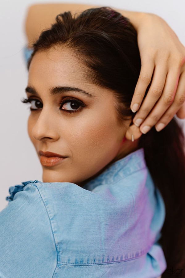 Rashmi-Gautam-7.jpg 8