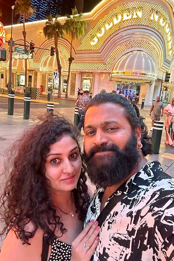 Rishab_20Shetty_20joins_20promotions_20of_20Kalki_202898_20AD_20goes_20for_20a_20ride_20with_20Bujji_20Photos_20_289_29.jpg 10
