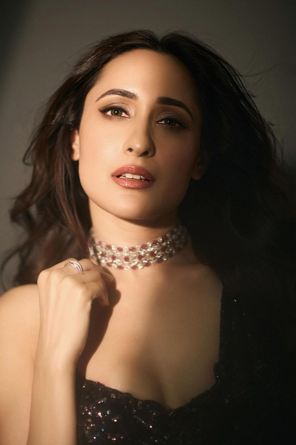 Pragya-Jaiswal-1.jpg 2
