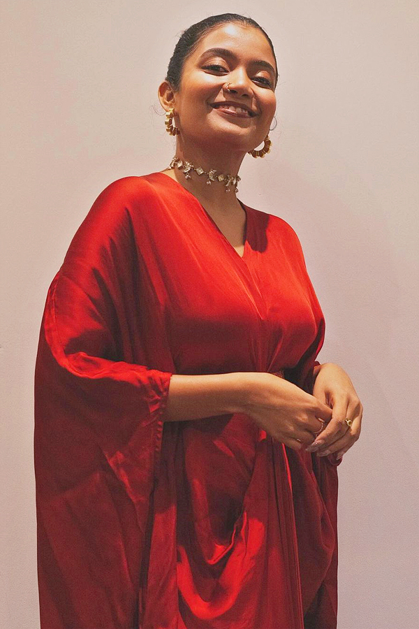 Kalki_202898_20AD_20Actress_20Anna_20Ben_20Beautiful_20Photos_20_287_29.jpg 8