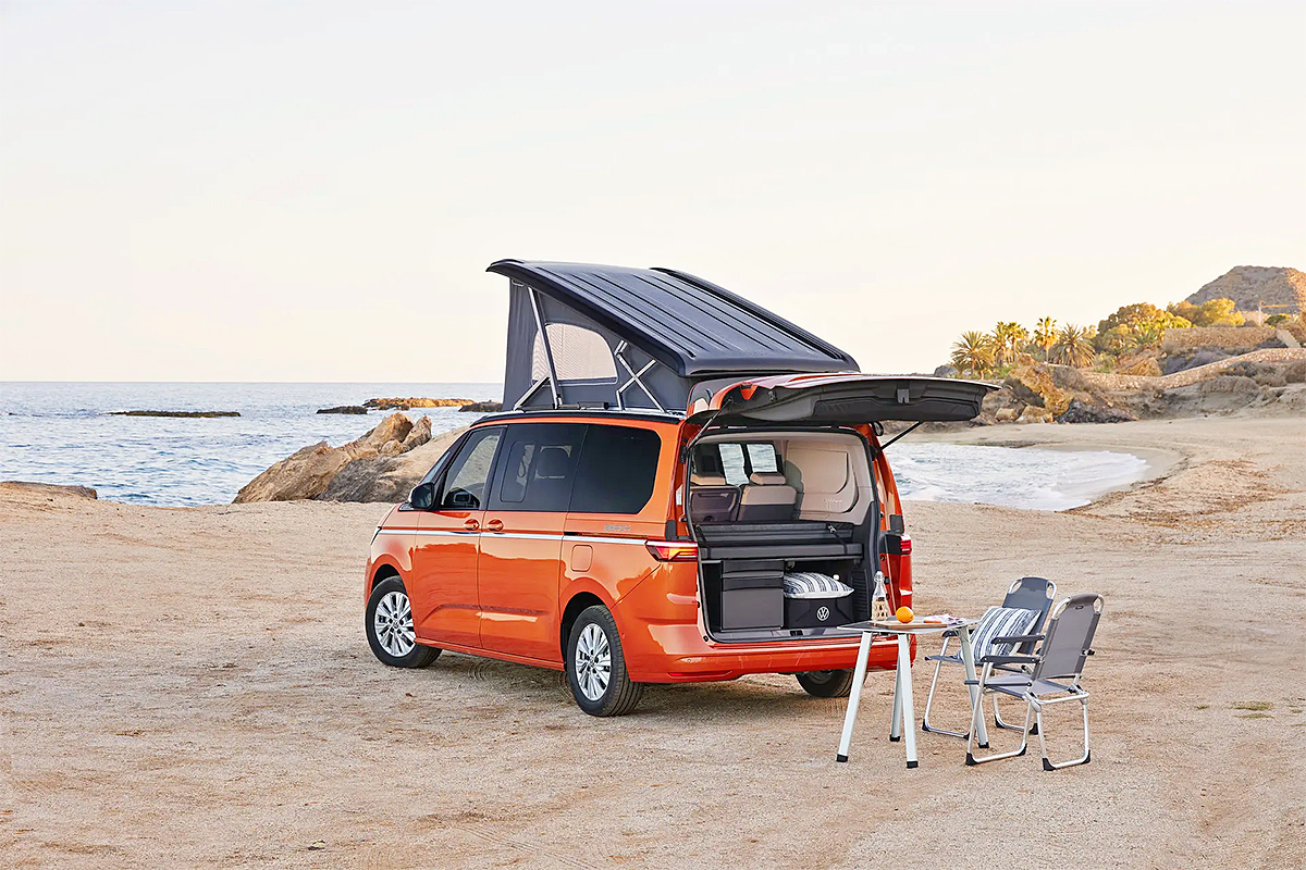 Volkswagen_20introduced_20the_20new_20T7_20Multivan_20California_20camper__20_286_29.jpg 6